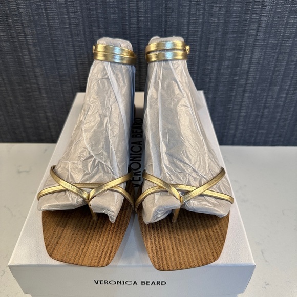 NIB Veronica Beard Allegra Sandal, light gold, size 9 - Picture 8 of 11